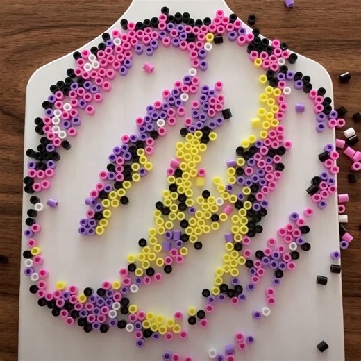 6M views · 5.5K reactions | why is that soooo satisfying, Infinite Reverse Videos?  → https://yt.be/rSWUN | YouTube | Facebook