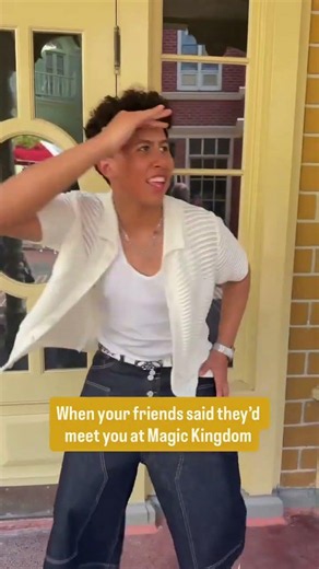 The “Camp Rock 3” crew captured what it feels like looking for your squad at Disney World 🤣