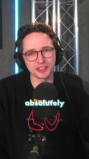 What would we find on Keir Starmer's phone? (we're not look through Mandelson's) #foryou #comedy