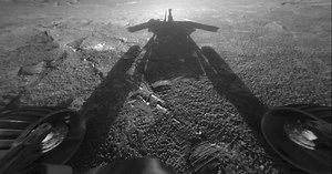 How A Tweet About The Mars Rover Dying Blew Up On The Internet And Made People Cry