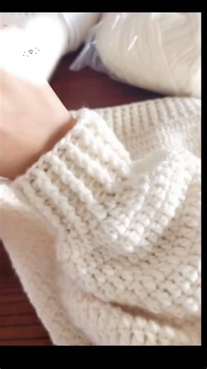 How is the sleeve crochet?