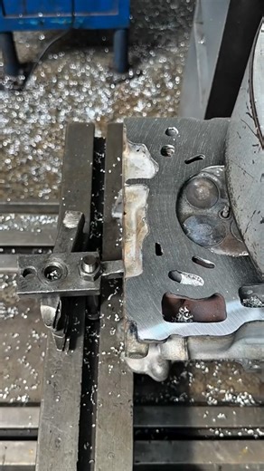 Cylinder Head Surface Machining 😱 | Perfect Engine Head Repair #Shorts