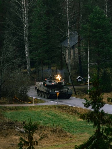 Local reserve forces as the BLUEFOR in #LivelySentry25 Well trained conscripts and reservists are the foundation of the Finnish defence capability. In the Finnish conscription system local reserve forces operate across the country. Traditionally the local reserve forces conduct tasks that involve protection of strategic targets and area surveillance. In Lively Sentry 25 -exercise the local reserve forces are conducting challenging combat mission tasks. #StrongerTogether #WeAreNATO --- Paikallisj