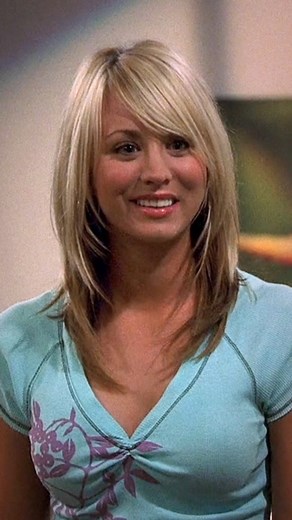 3.9M views · 49K reactions | O fato da roupa ser a mesma nos dois episódios. 凉 Há 18 anos, Sheldon, Penny e Leonard se tornavam vizinhos e nossa paixão por #TheBigBangTheory começava!  | Warner Channel Brasil | Facebook