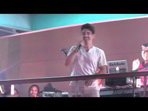 Jon Knight SINGS STEP FIVE!