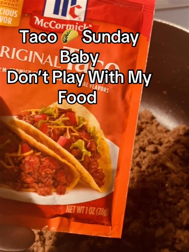 Anthony Clay (@tenikaloveclay)’s videos with Feel Like Cookin - Gucci Mane