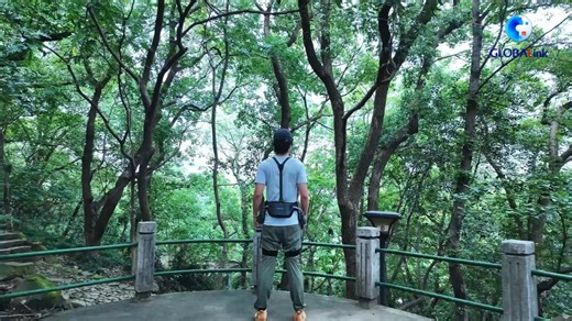 Mountain climbing is a traditional custom of the Double Ninth Festival, China's Seniors' Day. Ahead of the festival, Hangzhou Banshan National Forest Park launched the city's first standardized rental service for exoskeleton robots. Produced by Xinhua Global Service | China Xinhua Sports