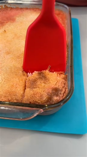 This pineapple strawberry dump cake is the easy dessert everyone wants