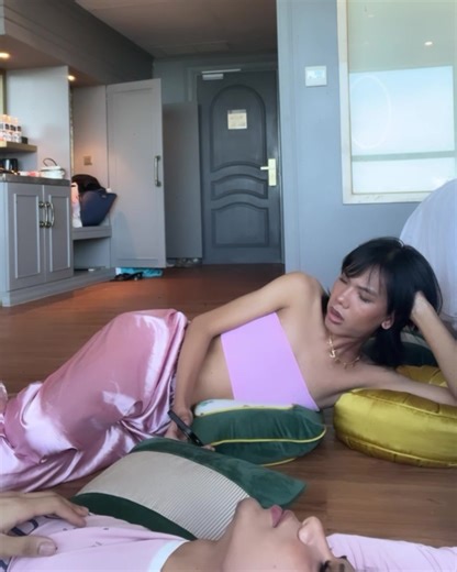 624K views · 49K reactions | Us : 2024 မှာအရမ်းကြိုးစားကြမယ် Also us : | ICY World | Facebook