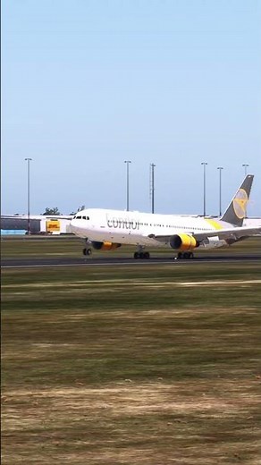 Boeing 767 landing l Microsoft Flight Simulator