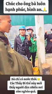 257K views · 7.9K reactions | Chuyến bộ hành của các thầy cho ta thấy. Quanh mình còn đó những mảnh đời bất hạnh,cơm cũng không có mà ăn,Bà chỉ cho 3 ly nước  A di đà phật  | Bỏ Phố Về Rừng | Facebook