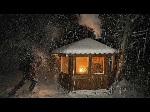 Caught in a SNOWSTORM in a Wooden Cabin - Surviving a FREEZİNG WİNTER Night