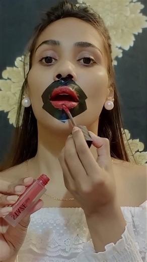 Main tere ishq mai 2.0 song viral😃 lipstick hack #lipstickhacks #makeuphacks #ytshorts #shorts#song