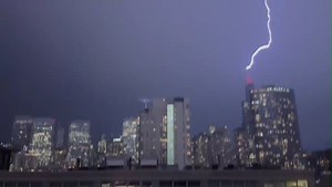 ⚡THE POWER OF ZEUS⚡ #Lightning was filmed striking the top of the Willis Tower in #Chicago, Illinois, as damaging thunderstorms rolled through the area on Tuesday evening, February 27. #ILwx Credit: Blake Schwartz via Storyful | WeatherBug