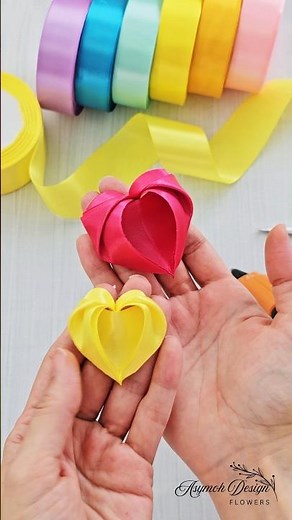 Make Perfect Ribbon Hearts Every Time #diy #crafts #ribbonart