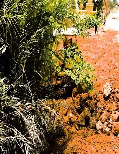 5K views · 71 reactions | Launched a new project to push the soil above the drainage system by Bulldozer Komatsu D 20p #trucks #backfill #komatsu #caterpillar #machine #construction #heavyequipment #engineering | Branzo Construction | Facebook