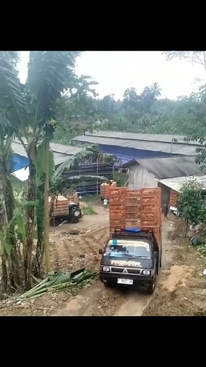 2.1M views · 10K reactions | Kuat kuat ya yam 﫢 | Rendi Agustian | Facebook