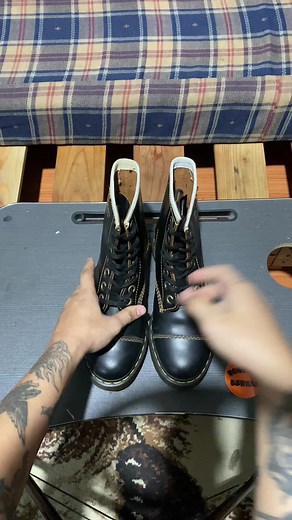 pov dr martens cappers vintage smooth