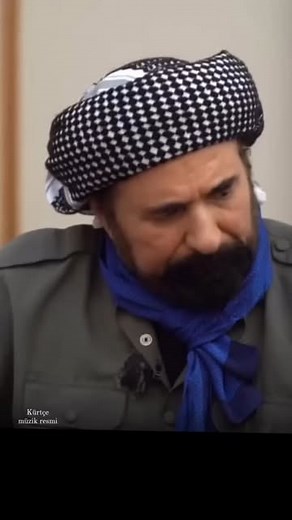 kürtçe müzik resmi on Instagram: "Mamoste şivan perwer naze🌻"