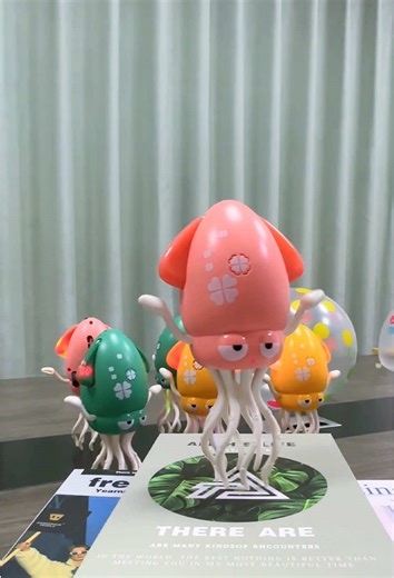 Let your children dance happily with the octopus!#tik_tok #toyota #gift #fyp #children