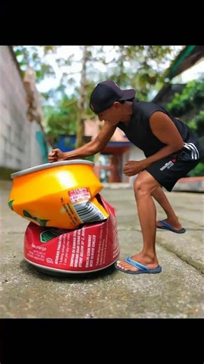 SMASHING CANS LIKE A PRO | Creative High-Speed Photography Tricks