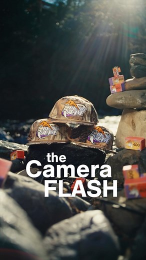 岳 🍜 GAKU on Instagram: "The Camera Flash Transition 📸✨ Made possible through SFX provided by @epidemicsound Check the link in my bio to try out Epidemic Sound for free! #sounddesign #tutorial #transition"