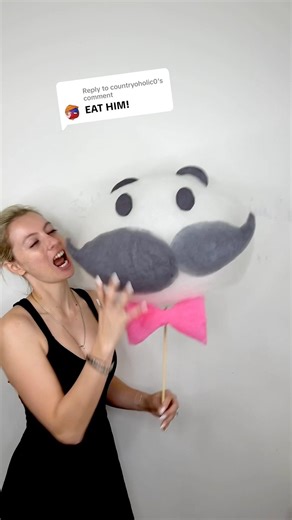 PRINGLES EATEN FAST!