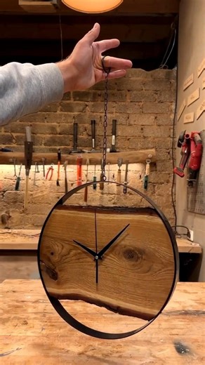 Stunning Wooden Wall Clock: Make It Yourself, Beautify Your Home#WoodWallClock #DIYHomeDecor #Handma