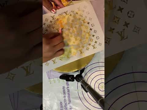 Louis Vuitton stencil tutorial
