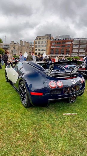 1.8K views · 47 reactions | Bugatti Veyron #hypercars #bugatti #supercars | Car Spotter DM8 | Facebook