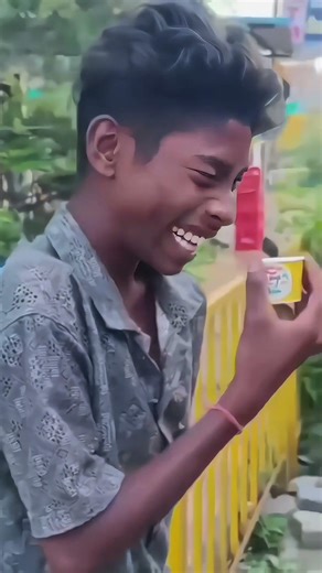 पेड़ लगाओ जीवन बचाओ #aadiakvines #viralshorts #funnyshorts #comedyshorts #shortsfeed #aryankelvin