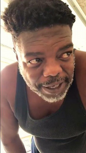 How to make Tv tray tables step 1