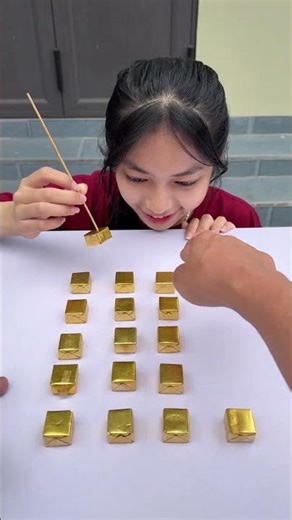 Woa How to make the INFINITE CHOCOLATE LOOP properly 😅🍫 2