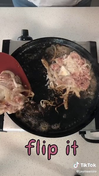 Gotham Smash Burgers Recipe with Cheeseburger Challenge