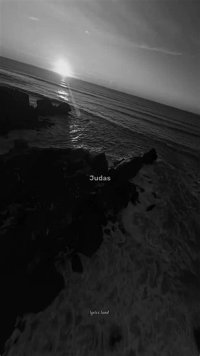 Lady gaga - judas (lyrics)