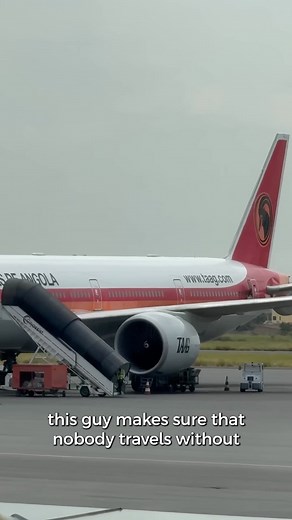 299K views · 2.8K reactions | The Aviation Job You Didn’t Know Existed #job #airline #flightreview #aviationlovers #travelblogger | Josh Cahill | Facebook