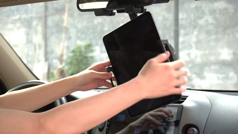 Rearview Mirror Tablet Holder for Car, [Rear View Mirror 4 Claws Design] 360° Rotatable and Retractable, Fit Thick Cases [Deep Max 1.18"] for iPad Pro Air Mini, Galaxy Tab, iPhone, 6-15.6" Devices