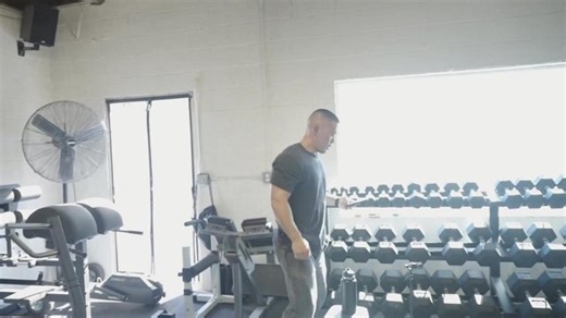 powerlifting chest day w/ @pobelter @cavemanstrengthtraining