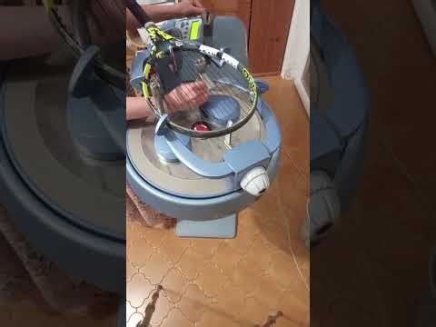 Cordage d'une raquette de tennis
