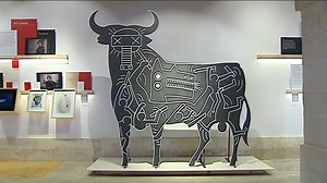 El Toro de Osborne cumple 60 años y estrena exposición con piezas inéditas