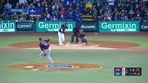 27K views · 1.1K reactions | ¡QUÉ CHULO BATAZO, FERNANDO! Nuestro receptor Flores produjo su segunda carrera de la noche, impulsando a Agustín Murillo. #LAMPxSky #SkySportsMx | Charros de Jalisco Beisbol | Facebook