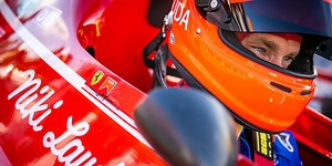 Mathias Lauda im Lauda-Ferrari: Die "Legends Parade" schreibt Geschichte