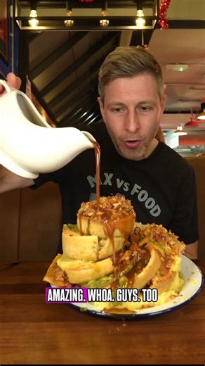 Max on Instagram: "SHE COULDN'T BELIEVE IT...ONLY 1O MINUTES TO TAKE DOWN THE PIECARUMBA "PIE-SCRAPER CHALLENGE" I DOUBLED... Hours after the double Breakfast Baguette Challenge at the Village Bakery and Cafe, I attempted the incredibly famous PIE-SCRAPER Challenge at @piecarambauk 10 Minutes to eat your choice of 3 Giant Pies each with a generous serving of creamy mash and mushy peas. But...it's me...I wanted an even bigger tower! So I asked the fantastic people at Piecarumba and they said yes!