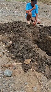 for Ilonggo-speaking people, you will clearly understand my narrative. "after 40 holes, kung tornilyo ka man, magpakita ka na" !!!! #reelsfbシ #viralreelschallenge | Alex Bocol Solidline