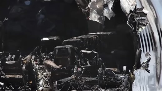 Watch how this aircraft sank from 200 feet and ended in a tragic crash