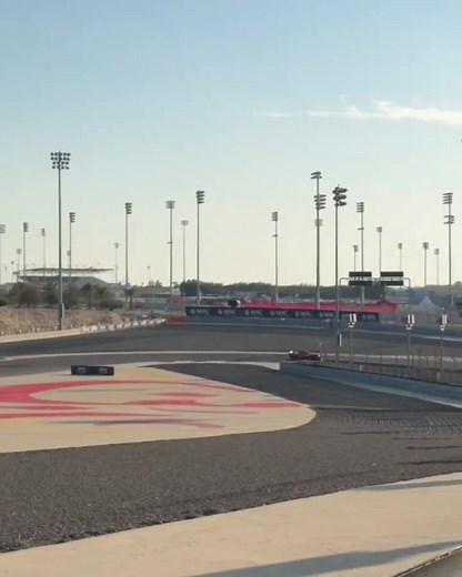 9.4K views · 82 reactions | Die Scuderia Ferrari schickt uns diese Bilder aus Bahrain! | Formelaustria.at | Facebook