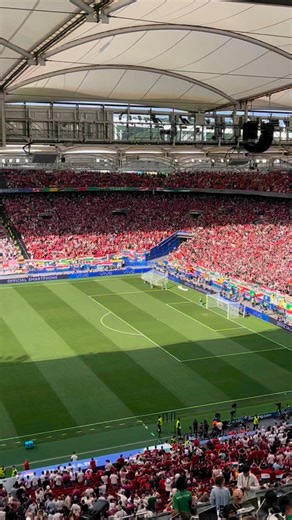 93K views · 2.6K reactions | Ebben a stadionban meg biztosan nem szólt így magyar dal.  | csakfoci.hu | Facebook