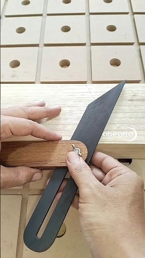 drawing diamond shape using sliding t bevel #woodworking #tips #trick