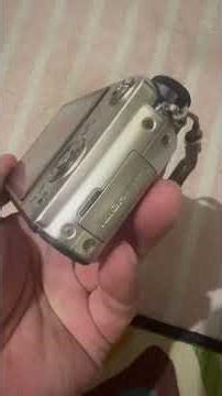 2025年12月2日Casio EXILIM EX-FH100 一次到褲底 不信你查查附贈一個二手的電池 外觀描述可以說是7~8成新 有明顯的使用痕跡 有影片照片 你自己可以看一下 #sony #