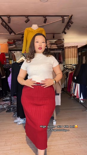 Woolen skirt for plus-size😍 #9762415536📞 #📍Jhamsikhel_lalitpur #naulowears #wearnaulobenaulo #deliveryallovernepal🇳🇵✈️🚌 | Naulo wears